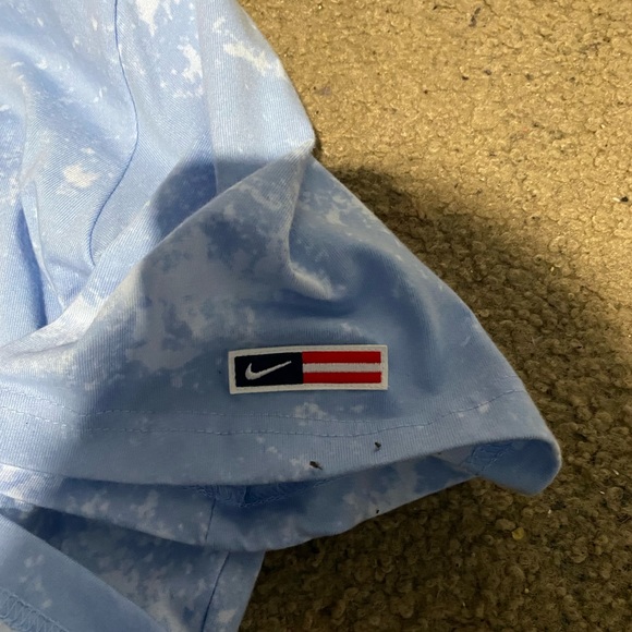 Nike Women’s Sportswear Essential - Picture 5 of 11